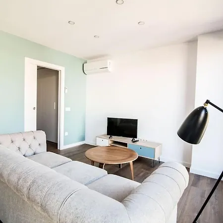 3-2 Apartamento De Diseno En El Centro De Apartment